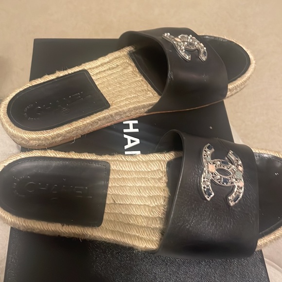 Chanel espadrille leather slides size 40 - Picture 3 of 3